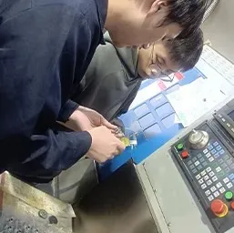 Pros and Cons of On-Demand CNC Manufacturing for Inventory Control