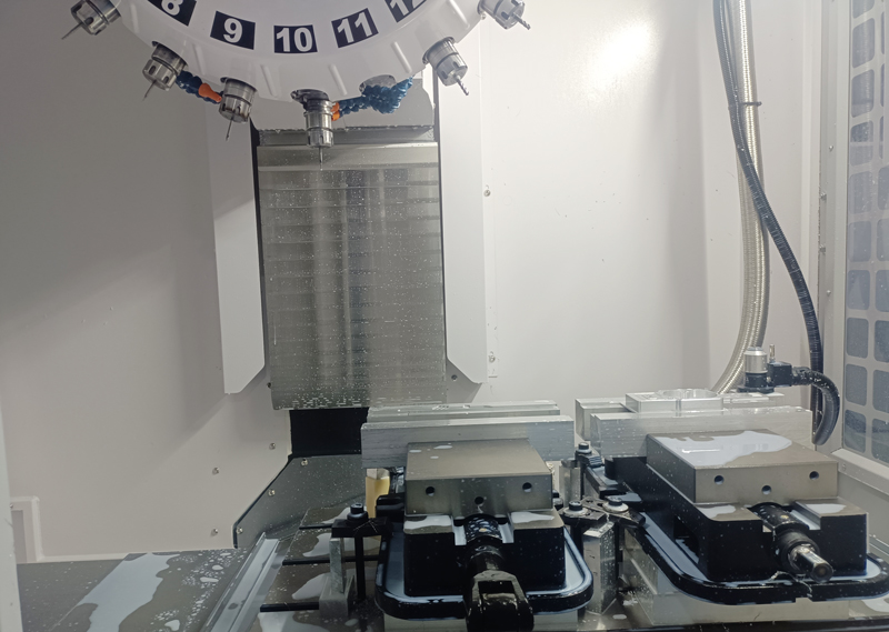 TOP! CNC factory relocation and introduction 30 sets new equipment